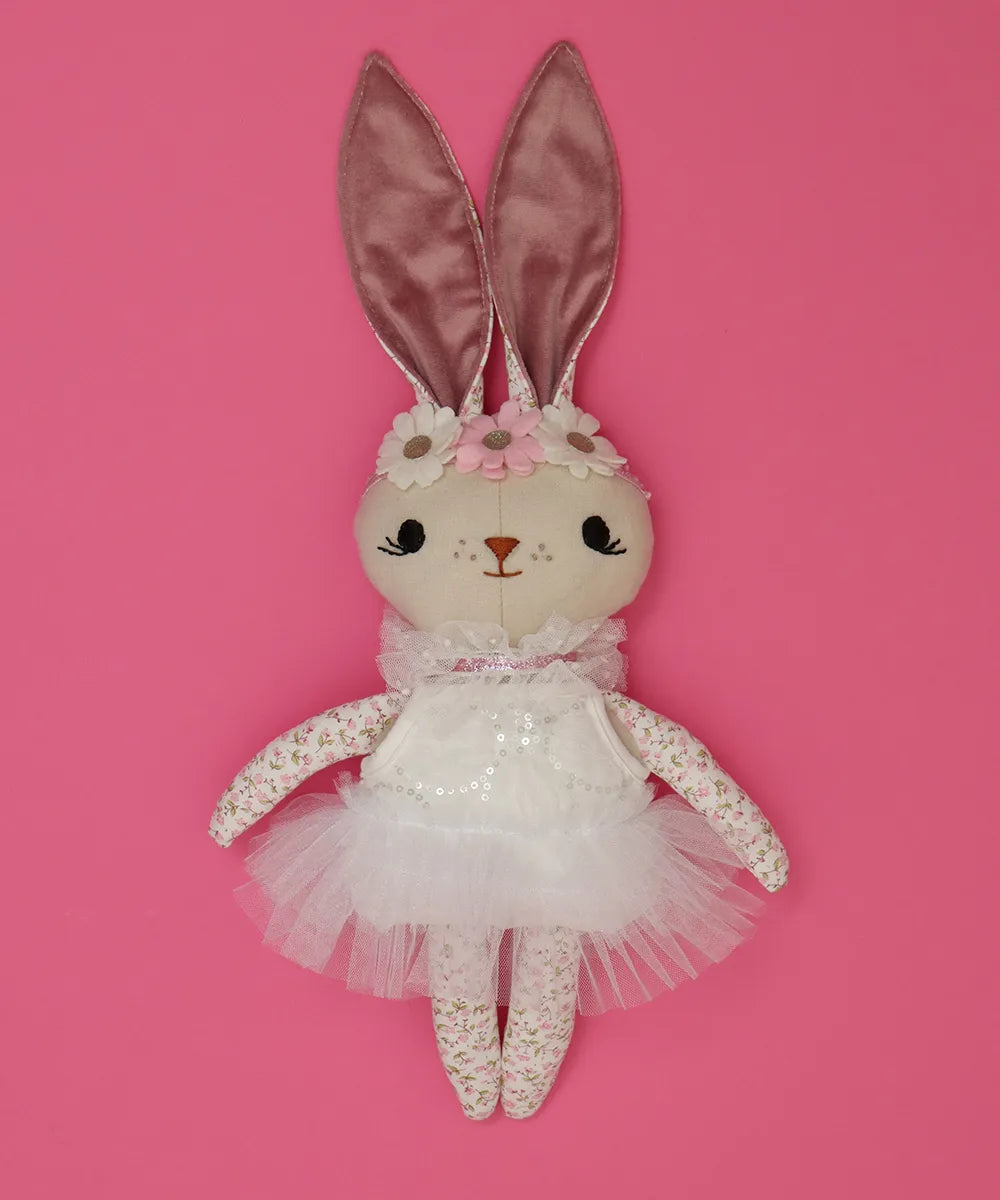בובה לילדה ארנבון רך עבודת יד שמלת טוטוט