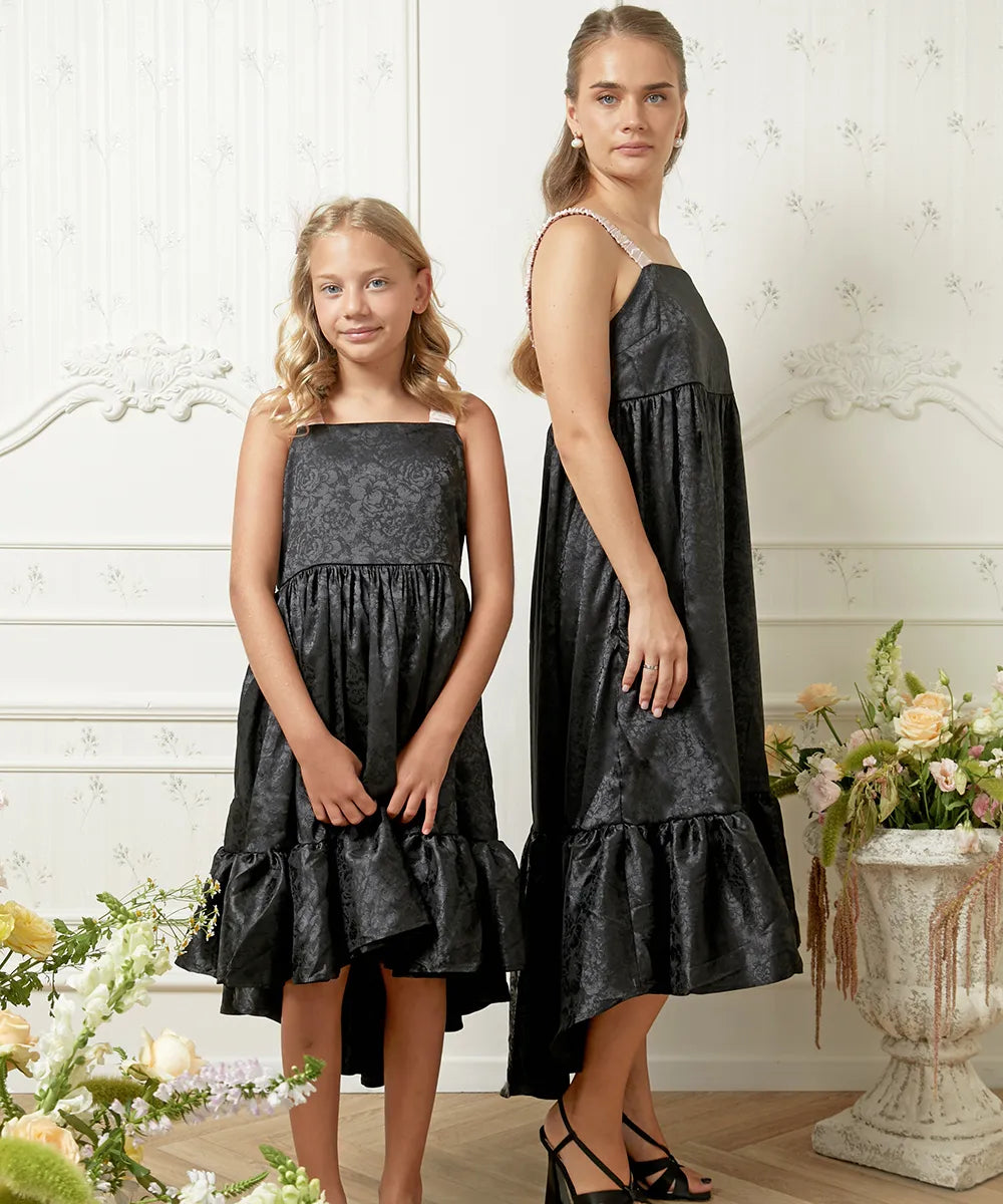 שמלה לילדה לאירוע שחורה שמלה תואמת אמהות בנות שמלה תואמת אמא ובת שמלה שחורה חגיגית לילדה
